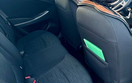 Hyundai Solaris II рестайлинг, 2015 год, 1 200 000 рублей, 18 фотография