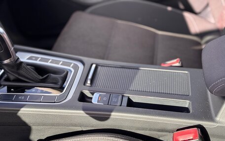 Volkswagen Passat B8 рестайлинг, 2017 год, 1 730 000 рублей, 13 фотография