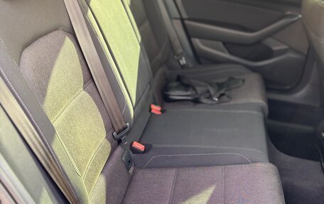 Volkswagen Passat B8 рестайлинг, 2017 год, 1 730 000 рублей, 16 фотография