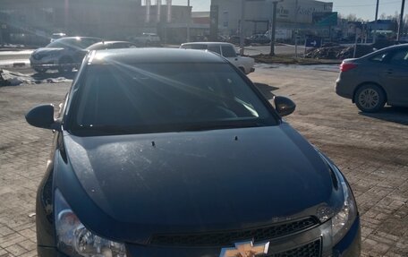 Chevrolet Cruze II, 2012 год, 690 000 рублей, 3 фотография