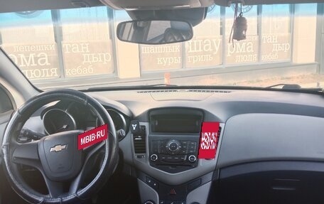 Chevrolet Cruze II, 2012 год, 690 000 рублей, 4 фотография