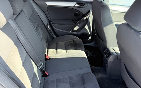 Volkswagen Golf VI, 2011 год, 800 000 рублей, 4 фотография