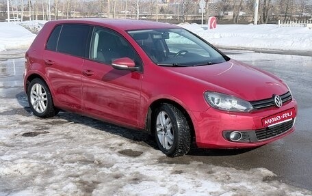 Volkswagen Golf VI, 2011 год, 800 000 рублей, 2 фотография