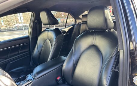 Toyota Camry, 2019 год, 1 850 000 рублей, 14 фотография