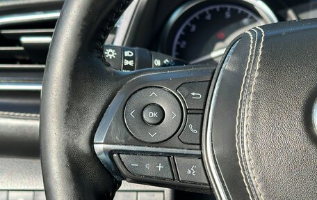 Toyota Camry, 2019 год, 1 850 000 рублей, 26 фотография