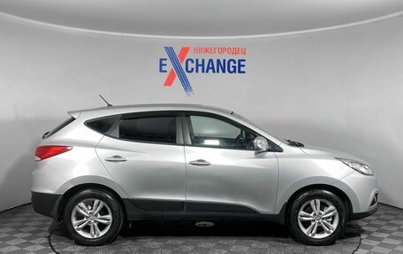 Hyundai ix35 I рестайлинг, 2011 год, 808 000 рублей, 4 фотография