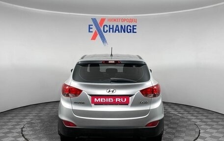 Hyundai ix35 I рестайлинг, 2011 год, 808 000 рублей, 6 фотография