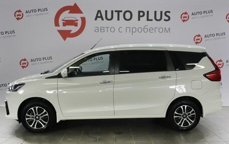 Suzuki Ertiga II, 2022 год, 2 180 000 рублей, 4 фотография