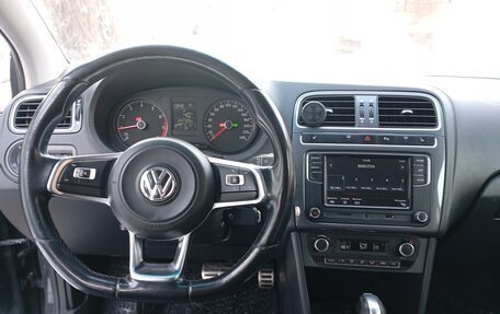 Volkswagen Polo VI (EU Market), 2018 год, 749 000 рублей, 7 фотография
