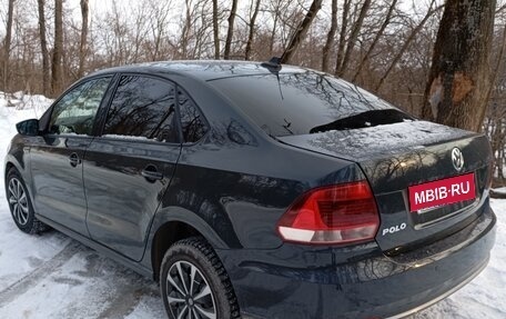 Volkswagen Polo VI (EU Market), 2018 год, 749 000 рублей, 2 фотография