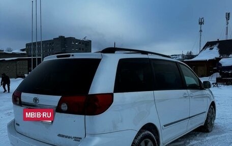 Toyota Sienna II рестайлинг, 2005 год, 1 300 000 рублей, 3 фотография