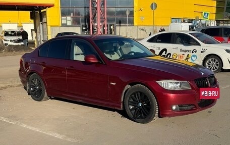 BMW 3 серия, 2011 год, 1 350 000 рублей, 3 фотография
