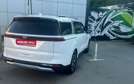 KIA Carnival, 2020 год, 2 570 000 рублей, 7 фотография