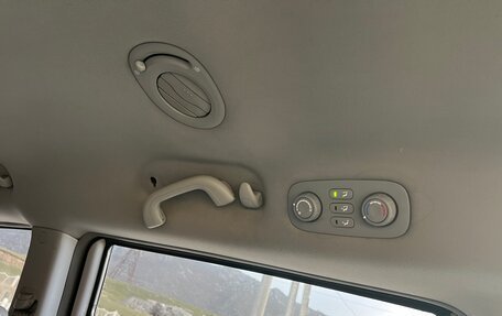 KIA Carnival III, 2007 год, 850 000 рублей, 10 фотография