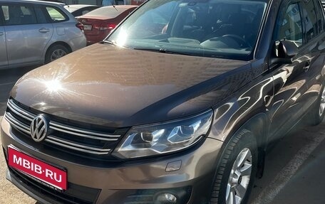 Volkswagen Tiguan I, 2015 год, 1 350 000 рублей, 5 фотография