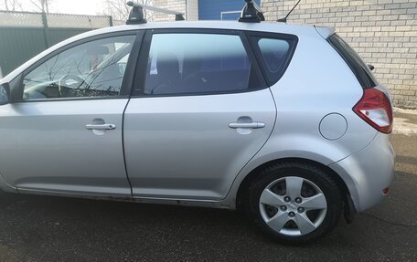 KIA cee'd I рестайлинг, 2010 год, 350 000 рублей, 3 фотография