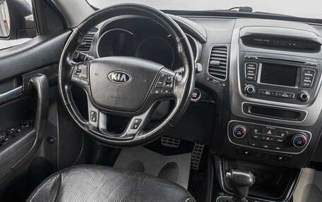 KIA Sorento II рестайлинг, 2013 год, 1 649 000 рублей, 16 фотография