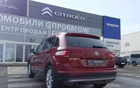 Volkswagen Tiguan II, 2017 год, 2 550 000 рублей, 5 фотография
