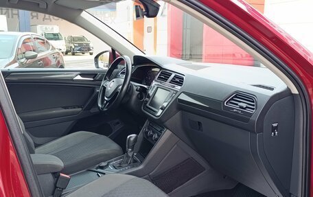 Volkswagen Tiguan II, 2017 год, 2 550 000 рублей, 28 фотография