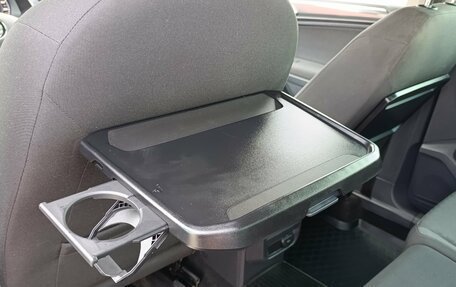 Volkswagen Tiguan II, 2017 год, 2 550 000 рублей, 26 фотография