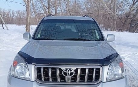 Toyota Land Cruiser Prado 120 рестайлинг, 2008 год, 2 600 000 рублей, 1 фотография