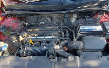 Hyundai Solaris II рестайлинг, 2011 год, 850 000 рублей, 8 фотография