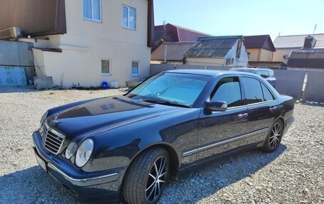 Mercedes-Benz E-Класс, 2000 год, 595 000 рублей, 4 фотография