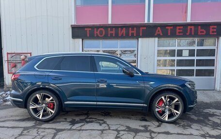 Volkswagen Touareg III, 2022 год, 7 700 000 рублей, 5 фотография
