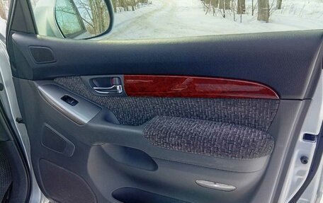 Toyota Land Cruiser Prado 120 рестайлинг, 2008 год, 2 600 000 рублей, 10 фотография