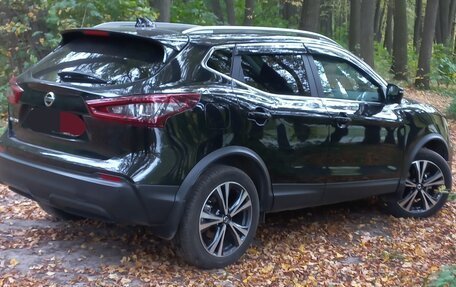 Nissan Qashqai, 2021 год, 2 500 000 рублей, 2 фотография