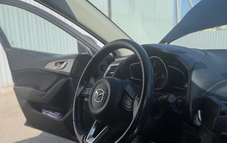 Mazda 3, 2017 год, 1 550 000 рублей, 8 фотография