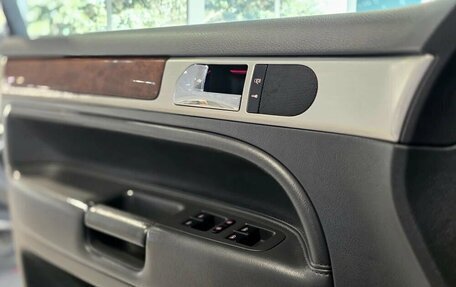 Volkswagen Touareg III, 2008 год, 1 299 000 рублей, 13 фотография