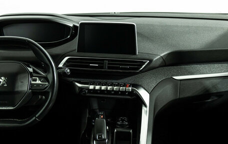 Peugeot 3008 II, 2018 год, 2 349 777 рублей, 14 фотография