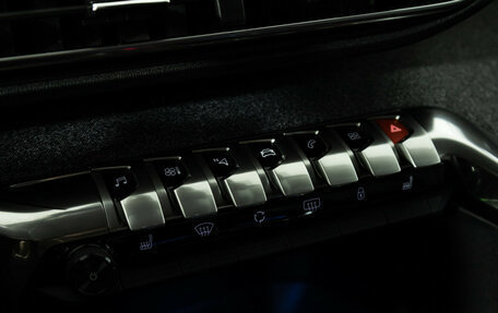 Peugeot 3008 II, 2018 год, 2 349 777 рублей, 18 фотография