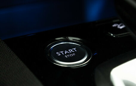 Peugeot 3008 II, 2018 год, 2 349 777 рублей, 21 фотография