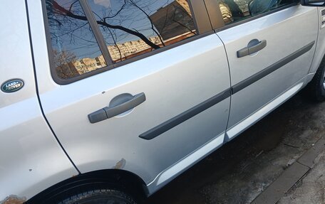 Land Rover Freelander II рестайлинг 2, 2010 год, 815 000 рублей, 15 фотография