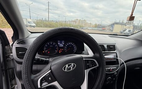 Hyundai Solaris II рестайлинг, 2014 год, 750 000 рублей, 12 фотография