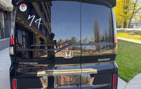 Honda Stepwgn IV, 2016 год, 2 100 000 рублей, 3 фотография