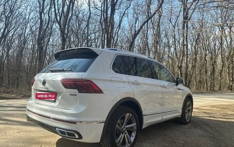 Volkswagen Tiguan II, 2021 год, 4 250 000 рублей, 4 фотография