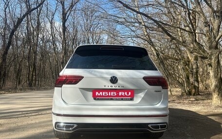 Volkswagen Tiguan II, 2021 год, 4 250 000 рублей, 6 фотография