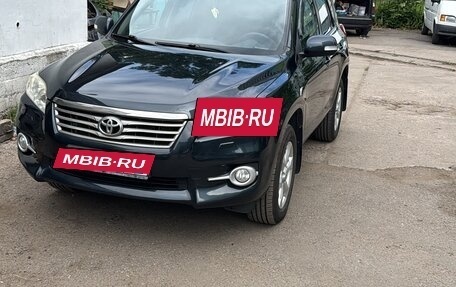 Toyota RAV4, 2011 год, 1 600 000 рублей, 2 фотография