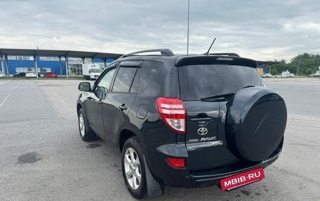 Toyota RAV4, 2011 год, 1 600 000 рублей, 3 фотография