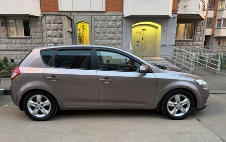 KIA cee'd I рестайлинг, 2010 год, 680 000 рублей, 7 фотография