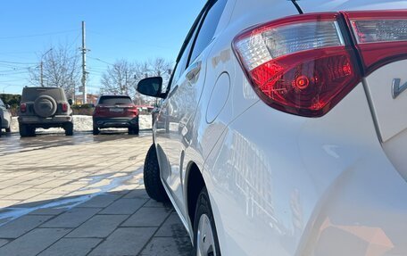 Toyota Vitz, 2018 год, 1 100 000 рублей, 3 фотография