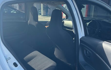 Toyota Vitz, 2018 год, 1 100 000 рублей, 17 фотография