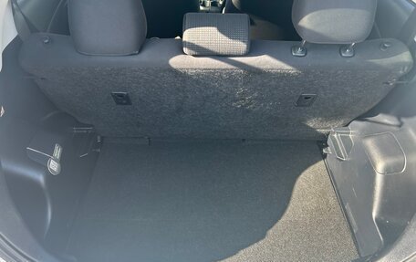 Toyota Vitz, 2018 год, 1 100 000 рублей, 22 фотография