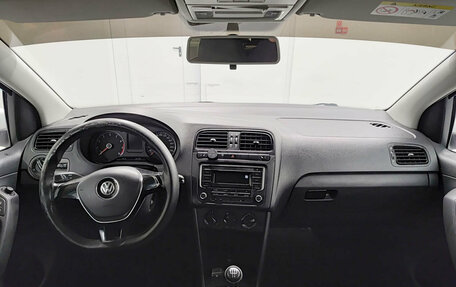 Volkswagen Polo VI (EU Market), 2017 год, 1 119 000 рублей, 18 фотография