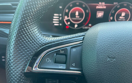 Skoda Superb III рестайлинг, 2019 год, 1 999 000 рублей, 14 фотография