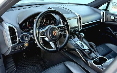 Porsche Cayenne III, 2015 год, 3 980 000 рублей, 23 фотография