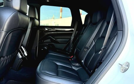 Porsche Cayenne III, 2015 год, 3 980 000 рублей, 24 фотография